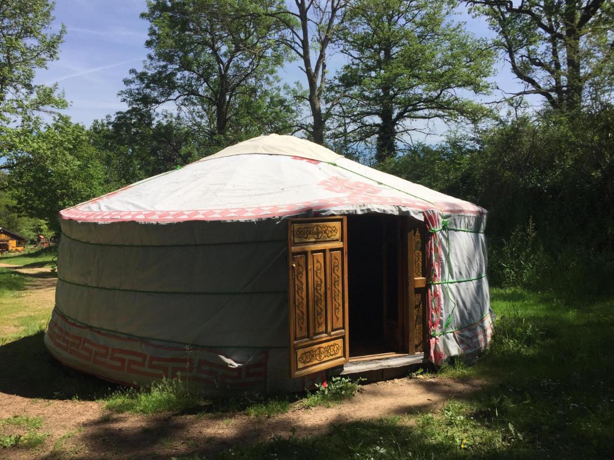 L'Alternatif Huriel Exterior foto