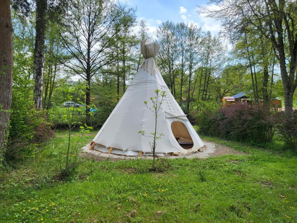 L'Alternatif Huriel Exterior foto